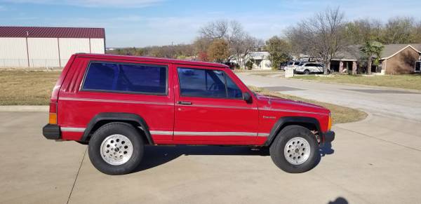 1992 Jeep Cherokee - cars & trucks - by owner - vehicle automotive... for sale in Fort Worth, TX – photo 2