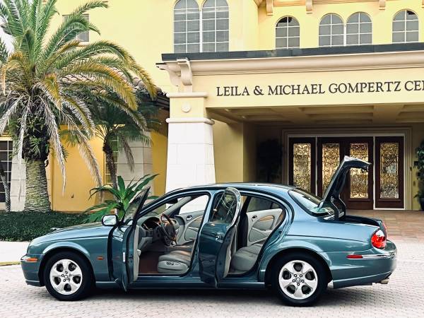 Jaguar S-Type Prestige Luxury Collection Garage Kept Just Wow! for sale in Sarasota, FL – photo 9