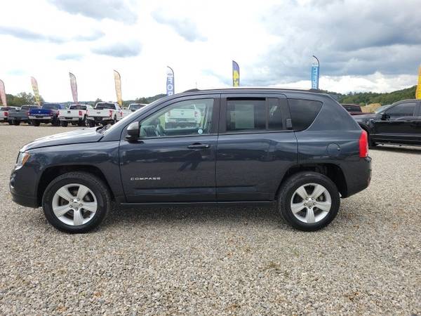 2014 Jeep Compass Sport - - by dealer - vehicle for sale in Logan, OH – photo 8