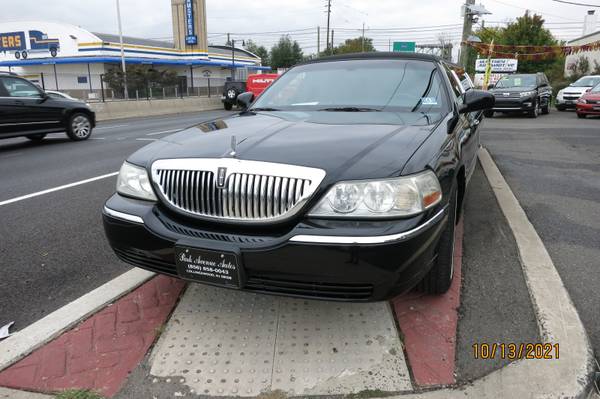 2005 Lincoln Town Car-EXECUTIVE LIMO - - by dealer for sale in Collingswood, NJ – photo 8
