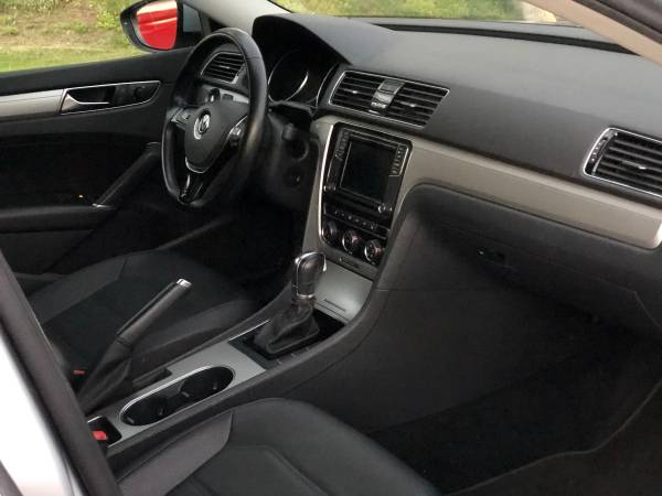 2019 VOLKSWAGEN PASSAT LIKE NEW CONDITION LOW MILES 54K MILES - cars for sale in San Diego, CA – photo 8