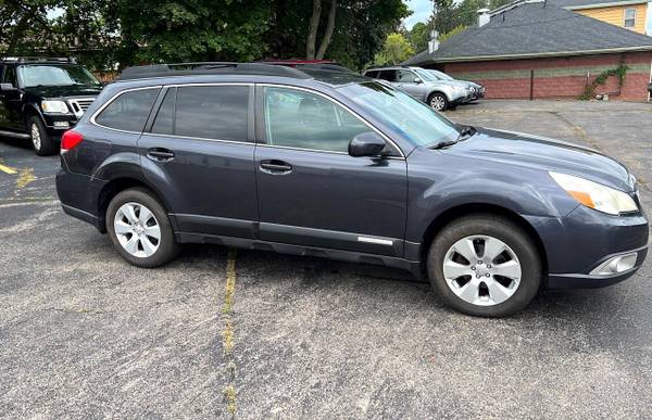 2011 Subaru Outback 4dr Wgn H4 Auto 2 5i Prem AWP for sale in Rochester , NY – photo 3