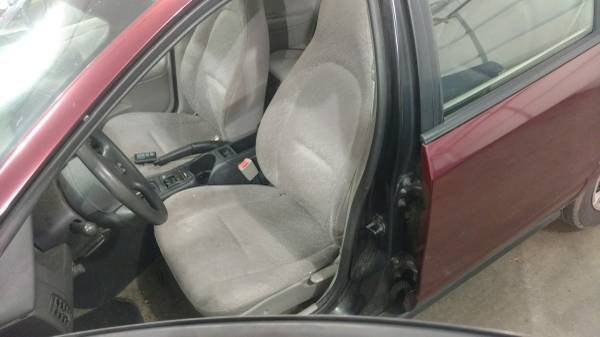 2002 Saturn 4-door for Parts (Runs/Drives) for sale in Osceola, MN – photo 3