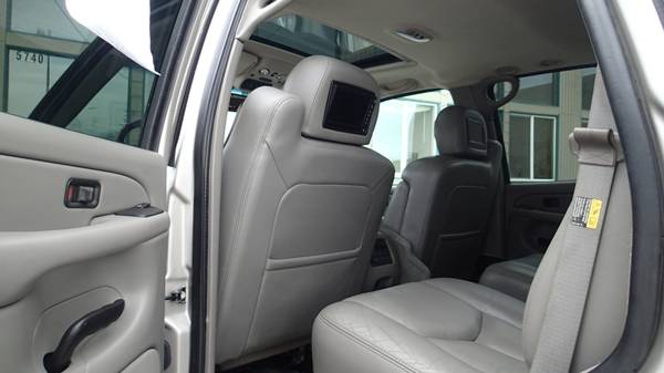 2004 Chevy Tahoe LT V8 Auto RWD Leather Sunroof DVD PwrOpts CD... for sale in Anchorage, AK – photo 6