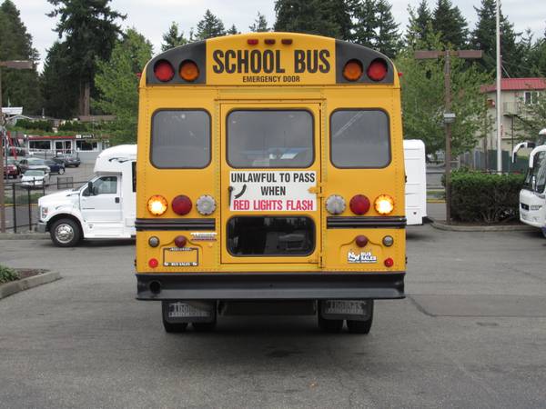 2006 THOMAS FREIGHTLINER 71 PASSENGER SCHOOL BUS – B36983 for sale in Federal Way, WA – photo 5