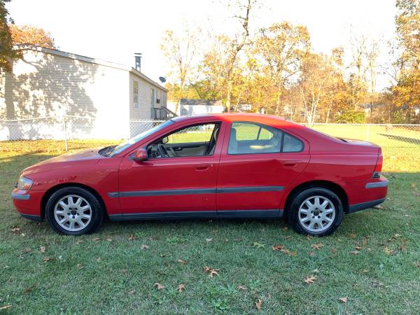 2001 Volvo S60 ** low miles - cars & trucks - by owner - vehicle... for sale in Cumberland, NC