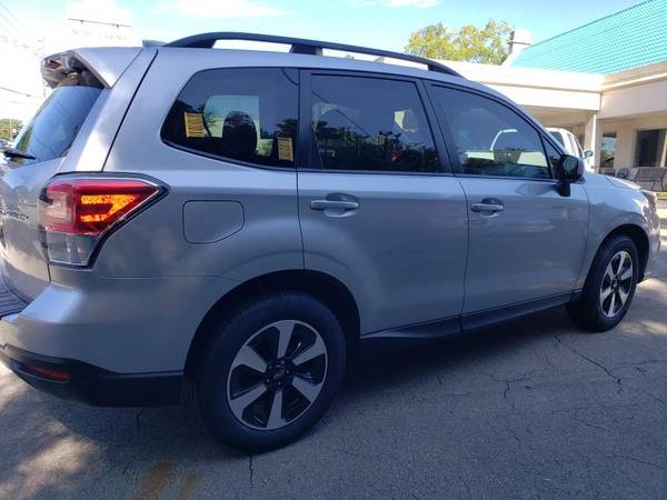 2018 SUBARU FORESTER 2 5i PREMIUM - - by dealer for sale in Tallahassee, FL – photo 11