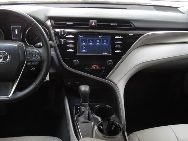 2018 Toyota Camry SE for sale in Green Bay, WI – photo 18