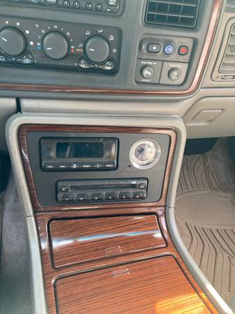 2002 Cadillac Escalade for sale in milwaukee, WI – photo 9