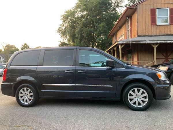 2013 Chrysler Town & Country Touring 85K MILES ( 6 MONTHS WARRANTY )... for sale in GEORGE, MA – photo 7