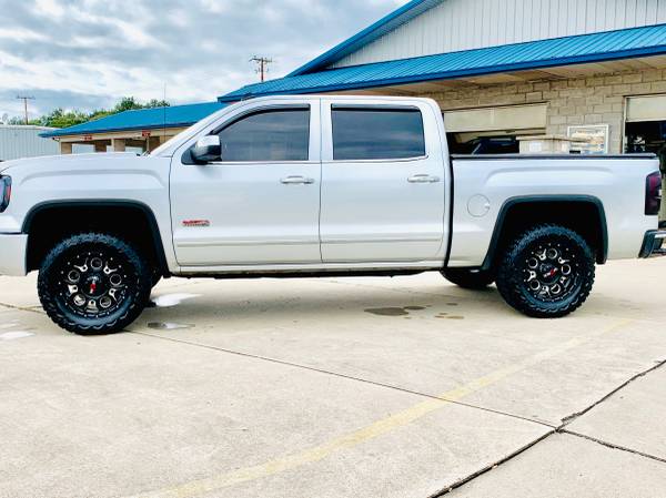 2014 GMC SIERRA CREW SLE 4X4 LIFTED!!! VERY NICE!!! for sale in RIPLEY, OH – photo 4