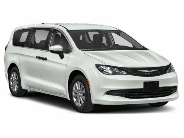 2020 Chrysler Voyager LXi FWD for sale in Cambridge, MN – photo 8