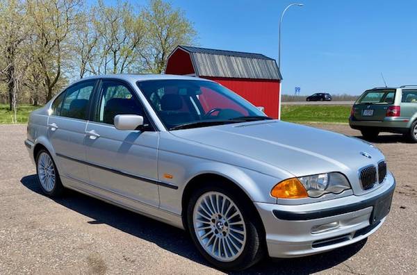 2001 BMW 330I - - by dealer - vehicle automotive sale for sale in Braham, MN
