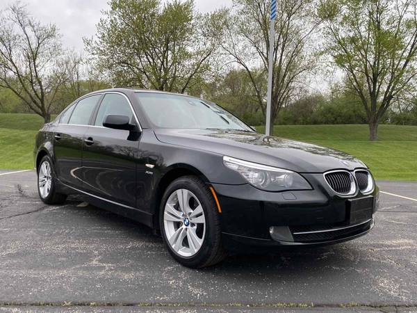 2009 BMW 528 XI Automatic for sale in Crystal Lake, IL