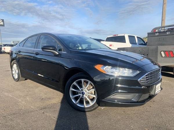 2017 Ford Fusion SE 30K LOW MILES 1-Own Cln Carfax We Finance for sale in Canton, OH – photo 3