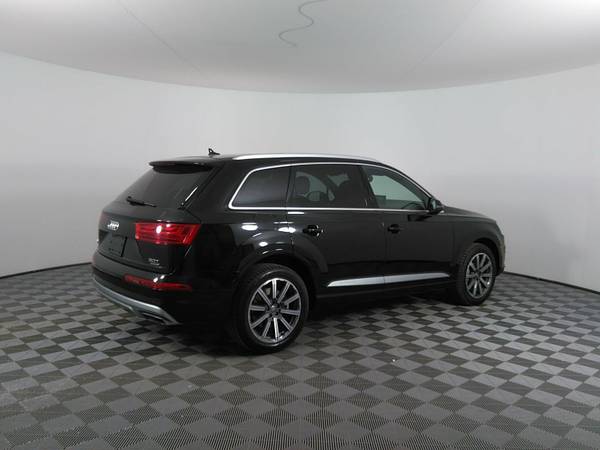 2017 Audi Premium Q7 AWD, only 15, 000 miles - - by for sale in Eau Claire, WI – photo 6