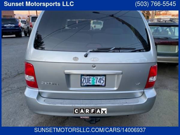 2004 Kia Sedona! CLEAN TITLE! ONE OWNER! 3RD ROW! LOW MILES! - cars for sale in Gresham, OR – photo 5