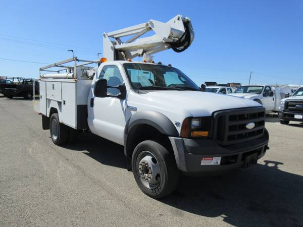 2006 Ford F-450 Bucket Truck **40' WORKING HEIGHT BUCKET** for sale in London, OH