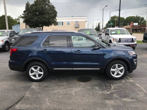 2016 Ford Explorer XLT for sale in Green Bay, WI – photo 2