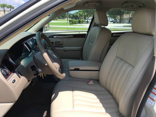 2004 Lincoln Town Car Signature for sale in Lehigh Acres, FL – photo 10