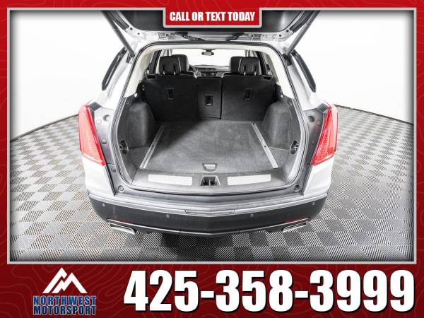 2017 Cadillac XT5 Luxury AWD - - by dealer - vehicle for sale in Lynnwood, WA – photo 7