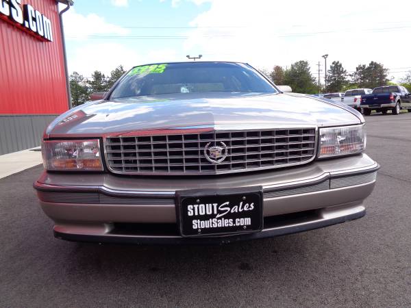 1995 Cadillac Deville Concours 4-Dr Sedan ONLY 73K MILES-EXTRA for sale in Fairborn, OH – photo 10
