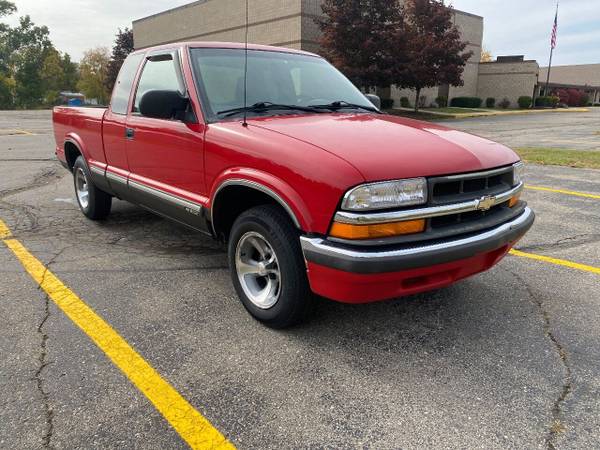 2000 Chevy S-10 92k Miles - - by dealer - vehicle for sale in Flint, MI – photo 7