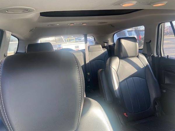 2017 Buick Enclave Leather Sport Utility 4D ESPANOL ACCEPTAMOS for sale in Arlington, TX – photo 22