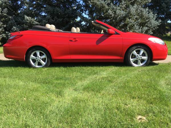 Red Convertable for sale in Ankeny, IA – photo 2