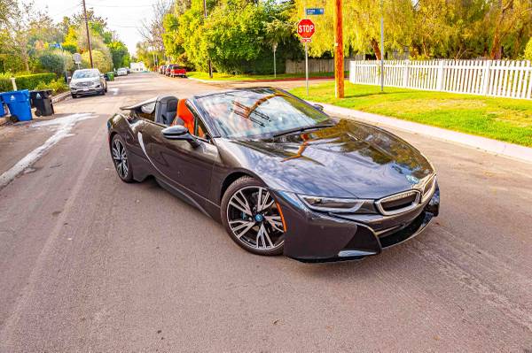 2019 BMW i8 Convertible Plug-in Hybrid Electric Full Factory for sale in Studio City, CA – photo 4