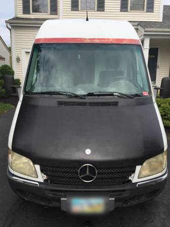 2002 Mercedes Sprinter 2500 High Roof Toy Hauler for sale in Marysville, OH – photo 8