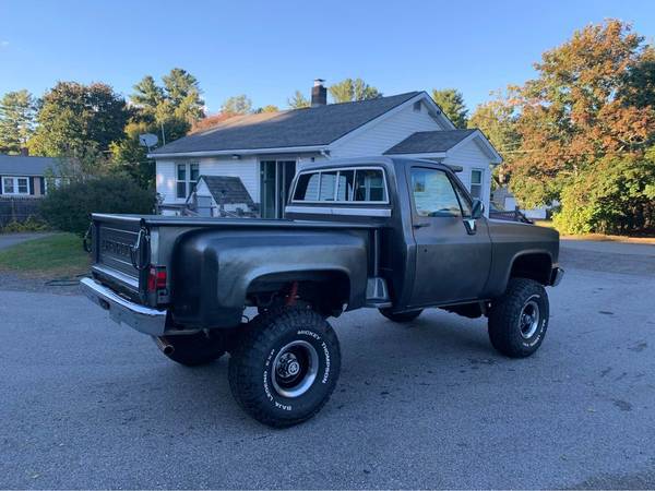 1983 Chevy K10 Stepside Lifted for sale in East Derry, NH – photo 7
