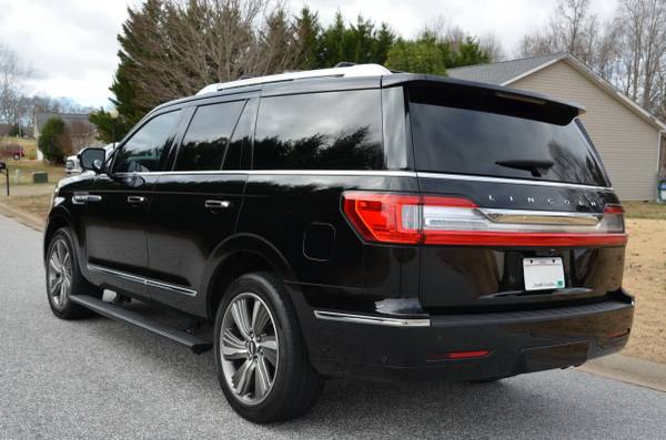 2018 Lincoln Navigator Reserve 3 5L Twin-Turbo 4X4 With only 30K for sale in Inman, SC – photo 4