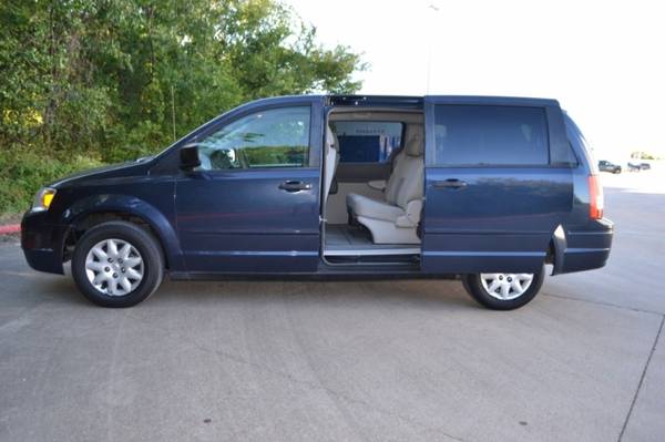 2008 Chrysler Town & Country 4dr Wgn LX with Woodgrain instrument... for sale in Arlington, TX – photo 4