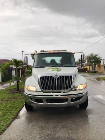 2015 international 4300 - cars & trucks - by owner - vehicle... for sale in Miami, NY – photo 2