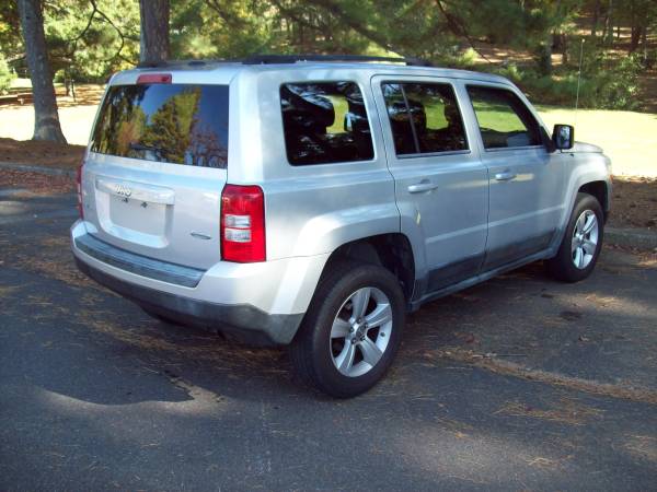 2011 Jeep Patriot 4x4 Suv Low Miles Excellent condition - cars & for sale in Rock Hill, NC – photo 12