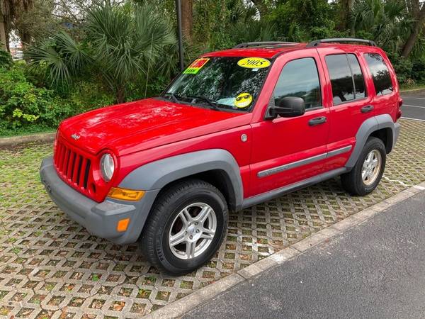 2005 JEEP LIBERTY 4x4 4WD SPORT SUV - cars & trucks - by dealer -... for sale in TAMPA, FL