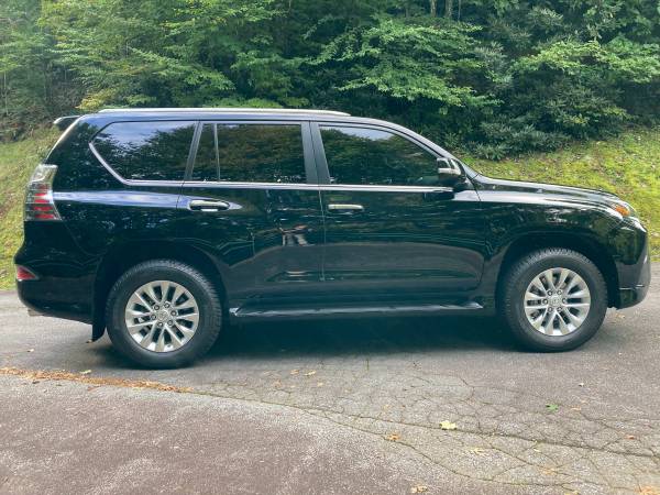 2021 Lexus GX460 AWD Loaded Only 25k miles - - by for sale in Boone, NC – photo 16