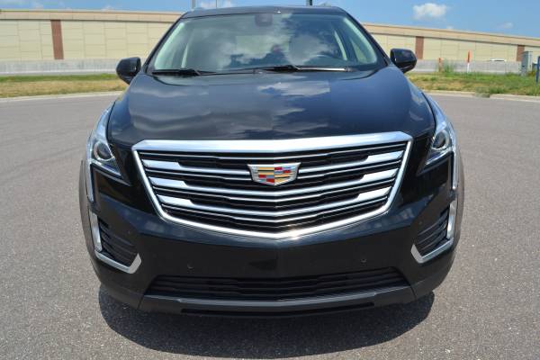 2017 Cadillac XT5 Luxury AWD ** LEASE RETURN * FINANCING - cars &... for sale in Ramsey , MN – photo 8