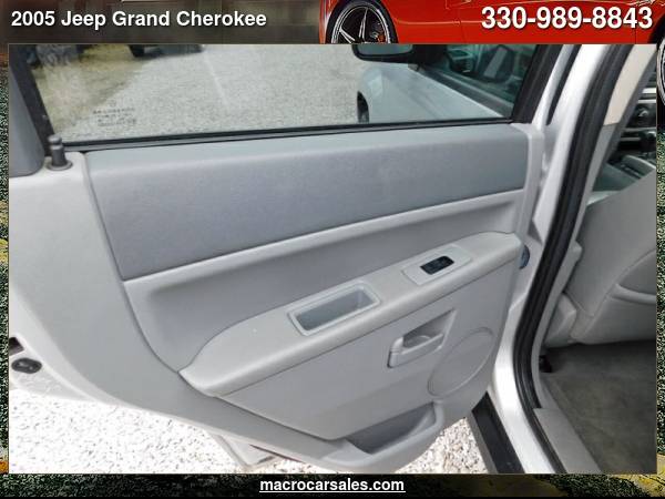 2005 Jeep Grand Cherokee Laredo 4dr 4WD SUV with - cars & trucks -... for sale in Akron, OH – photo 16
