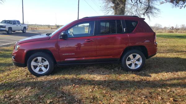 2016 Jeep Compass 4x4 - cars & trucks - by owner - vehicle... for sale in Taft, AL – photo 2