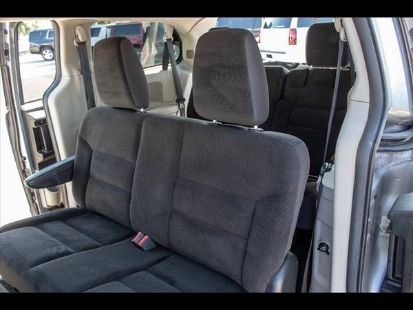 2018 Dodge Grand Caravan Used Mini Van Around Me Easy Financi We Ship! for sale in KERNERSVILLE, NC – photo 22