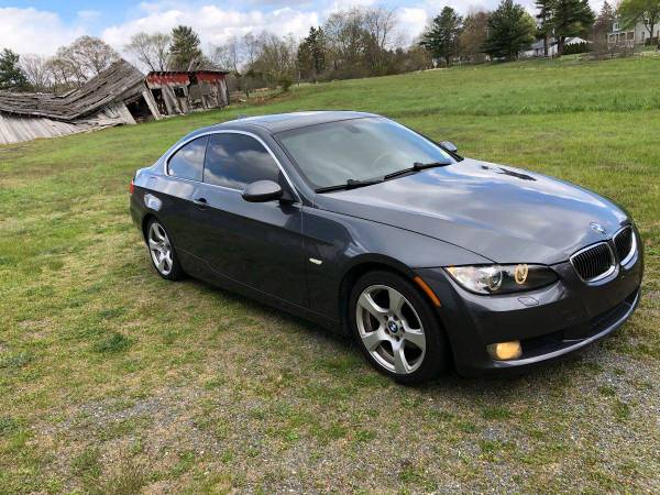 BMW 328I, SIX SPEED MANUAL, SUPER CLEAN CAR! - cars & trucks - by... for sale in Attleboro, VT
