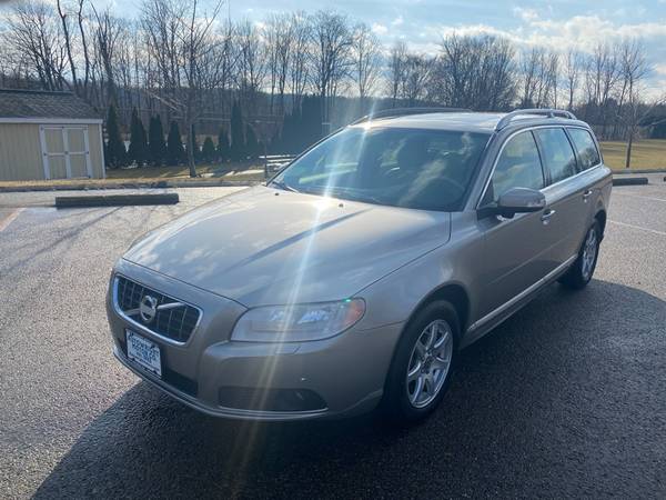 2010 Volvo V70 3 2 - - by dealer - vehicle automotive for sale in West Boylston, MA