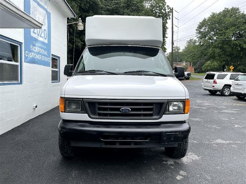 2004 Ford E-Series E-350 Super Duty Extended Cargo Van for sale in Manheim, PA – photo 3