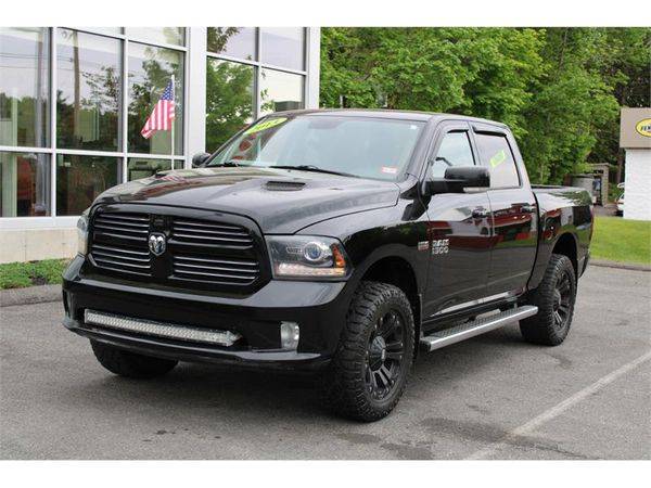 2013 RAM 1500 4WD CREW CAB SPORT LOADED WITH ALL THE OPTIONS... for sale in Salem, NH – photo 2