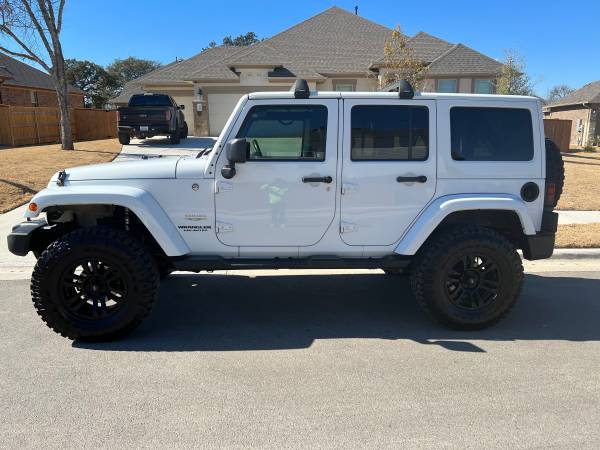 2013 Jeep Wrangler Unlimited Sahara 4WD for sale in Austin, TX – photo 2