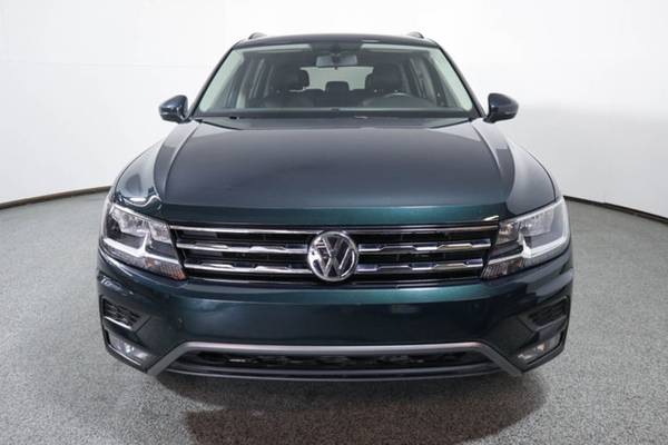 2018 Volkswagen Tiguan, Dark Moss Green Metallic for sale in Wall, NJ – photo 8