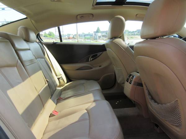 ** 2011 BUICK LACROSSE CXL- LOADED! LEATHER! GUARANTEED FINANCE! -... for sale in Lancaster, PA – photo 13