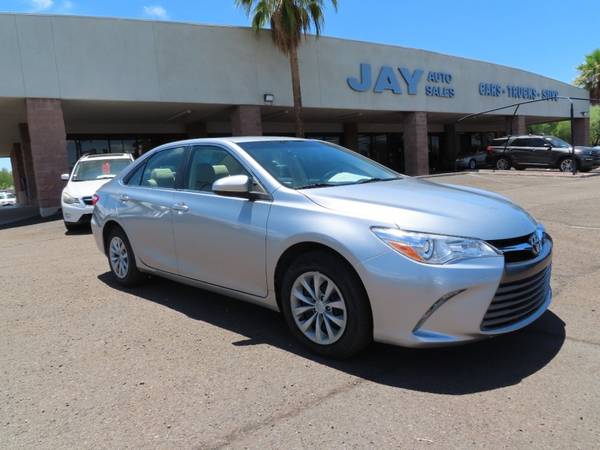 2017 Toyota Camry LE Auto/CLEAN CARFAX NO ACCIDEINTS! for sale in Tucson, AZ